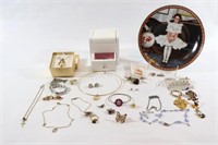 Young Girl's Costume Jewelry, Music Box, Plate