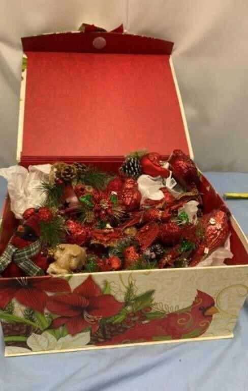 Gift Box Of Christmas Decor, Red Birds, hens and