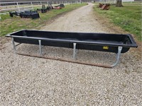 Behlen Country 10' Poly feed bunk