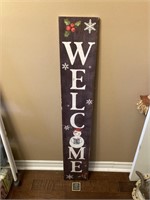 Vertical Welcome Wooden Sign