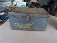 antique tin box with vent? cooking ? bread tin?