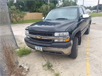 2001 chevrolet 8100v8 4x4