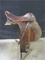 Hunt Saddle