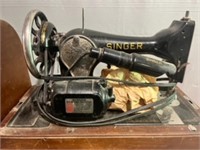 Antique Portable Sewing Machine SINGER