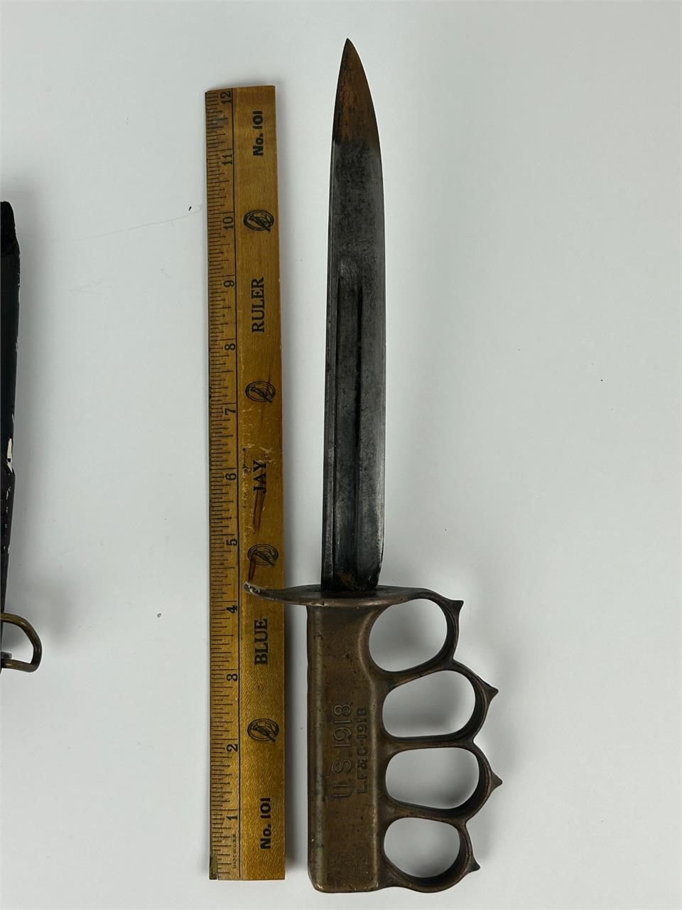 1918 WW1 Trench Knife LF&C Knuckle Knife Scabbard
