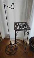 Metal Basket Hold Hook Stand (40" Tall) & Metal