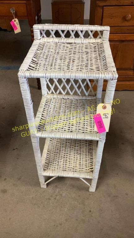 White wicker end table