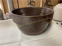 Muscatine Pottery Albany Slip Stoneware Milk Pan