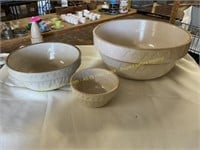 3 ct Ruckels Pottery Graduated Stoneware Milk Pans