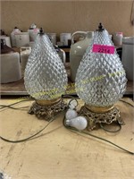 2 ct Table lamps with bulbs