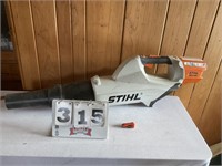 Stihl BGA 85 blower - no battery