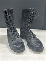 Military Black leather lace-up boots