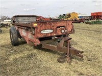 New Idea Manure Spreader