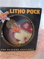 LOT 243 HOCKEY PUCK PETER FORSBERG