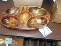WOODEN DIVIDED DISH