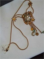 VTG COSTUME NECKLACE