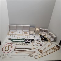 MACY'S OVERSTOCK VARIETY OF JEWELRY