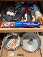 U - KITCHEN BAKING PANS,ROLLING PIN ETC
