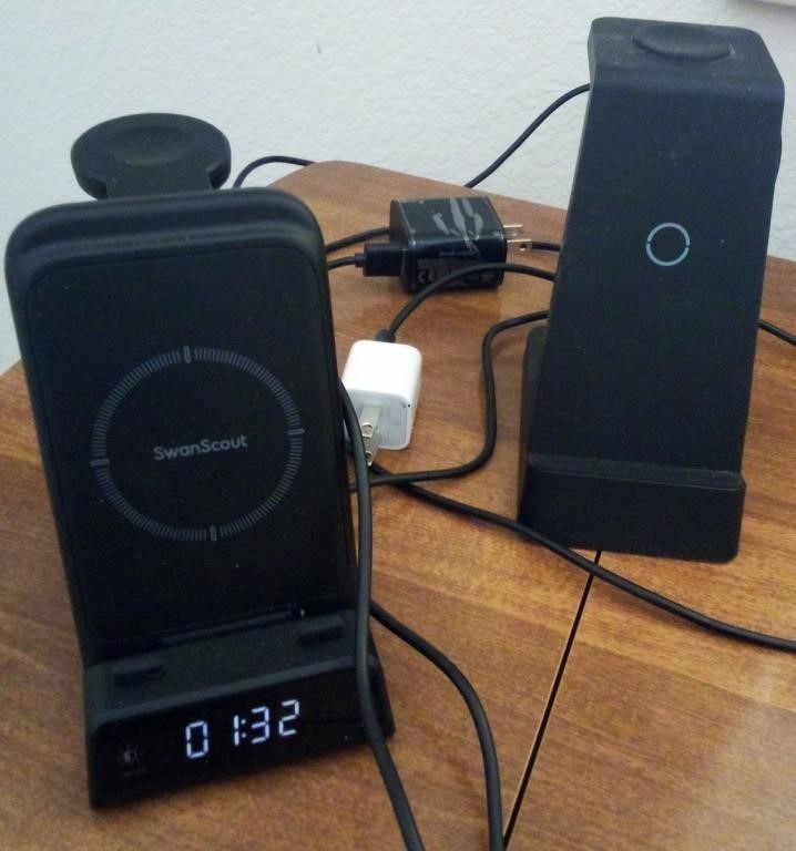 U - SWAN SCOUT CHARGING STATION