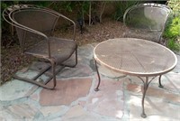 U - OUTDOOR METAL CHAIRS AND TABLE