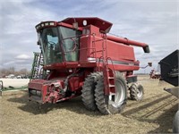 Case IH 2388 Combine