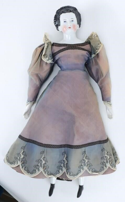 Antique To Modern Doll Collection Auction