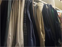 U - MIXED LOT OF MEN'S CLOTHING (M47)