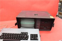 Vintage Kaypro 4 computer – powers on but lines