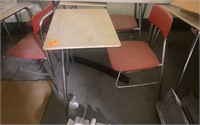 Lot of 4 desks with chairs
