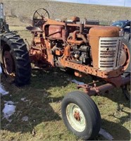 International 450 Tractor for parts