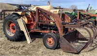 Case 830 Tractor w/Loader & Westendorf Grapple