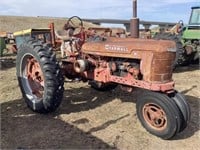 Farmall H Tractor, gas, narrow front, 13.6-38