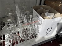 21 restaurant wine glasses  (con2)