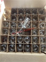 36 restaurant wine glasses  (con2)