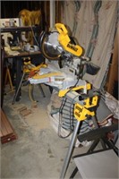 DeWalt Compound 12" Miter Saw with Stand