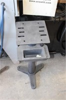 Vise Stand