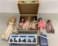 Group vintage dolls, Beatrix Potter miniature
