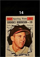 1961 Topps BB B Robinson Sporting News #572