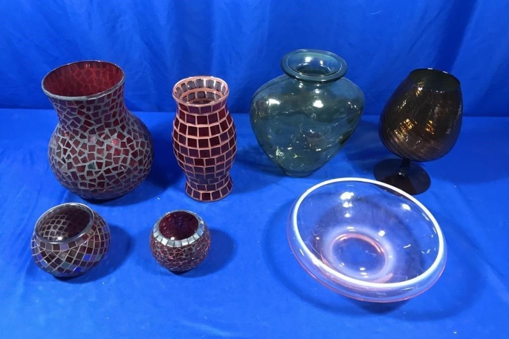 COLORFUL ART GLASS - 7 ITEMS