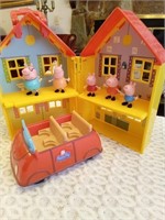 Peppa Pig House with 5 figures and car