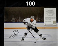 Auto 20x16 Photo LA Kings Q Byfield COA-UD