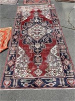 Bakhtiari Handmade Rug 5'1" x 10'