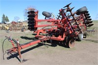 500Case IH 3900 disk 19ft