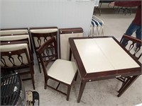 >Folding heavy wood folding table with leaf and 6
