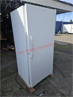 Frigidaire Upright Freezer (garage)