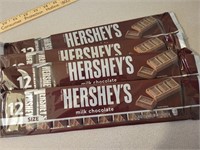 4 NEW packages Hershey's chocolate candy bars -