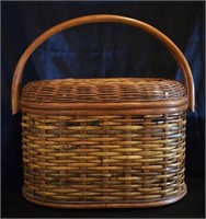 Antique Picnic / Yarn / Sewing Basket