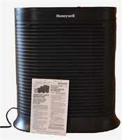 Honeywell Hepa Air Purifier - Like New