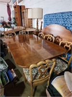 Henredon dining room table with 6 chairs and 2