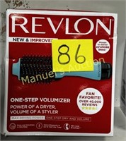 REVLON ONE STEP VOLUMIZER